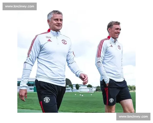 弗莱彻回归曼联执掌 U18：红魔传奇开启青训新篇章