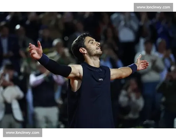 温网首轮再爆冷！穆塞蒂遭世界第 126 横扫，兹维列夫止步首轮创纪录